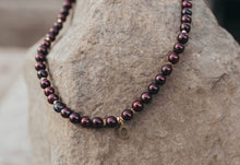 Load image into Gallery viewer, Necklace Burgundy Pearl
